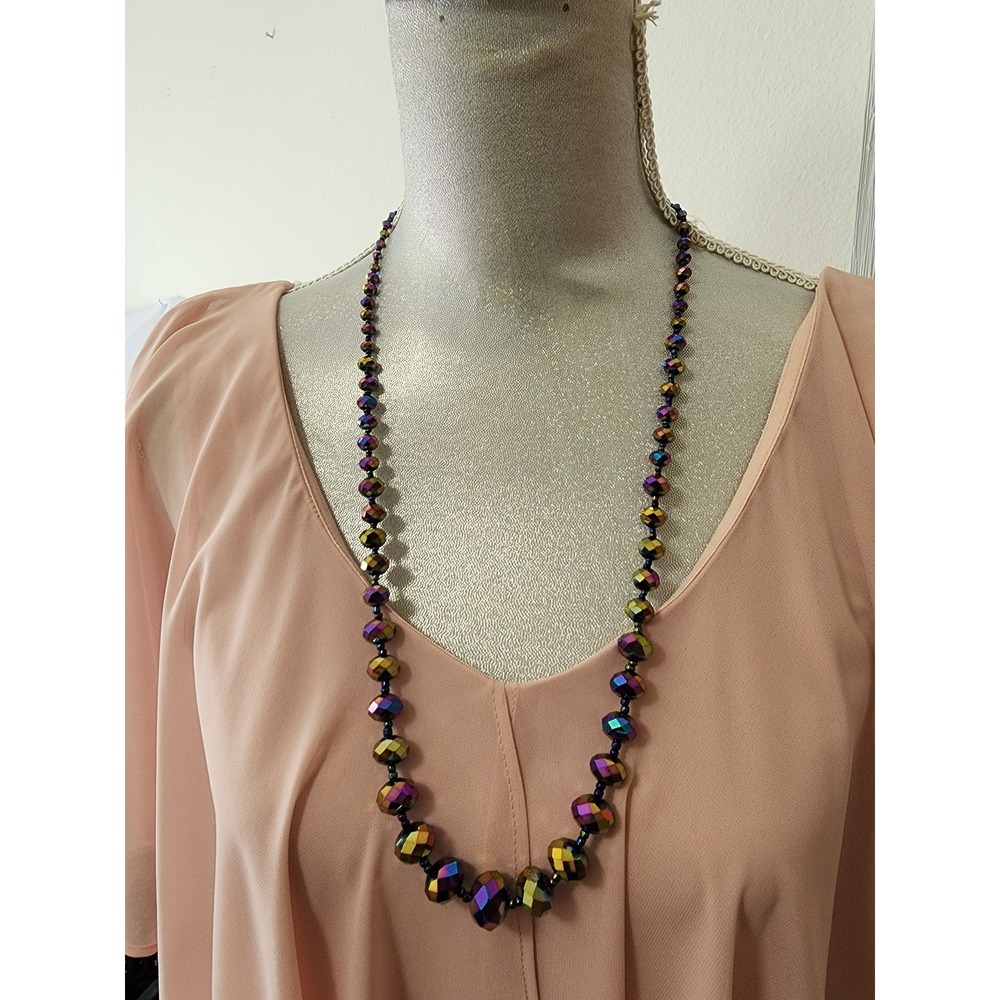 Iridescent Oil Slick Beaded Necklace AB Aurora Borealis Faceted Glass 32 Inch